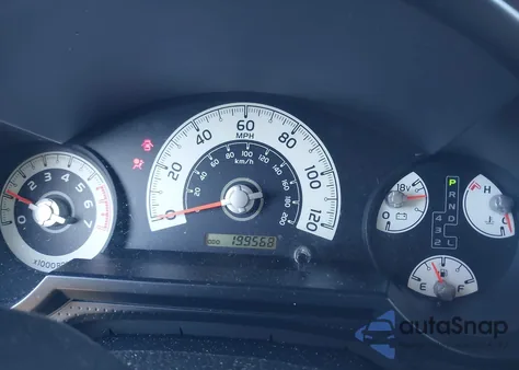 2007 Toyota Fj Cruiser z USA, uszkodzony, nr VIN JTEBU11F670044208